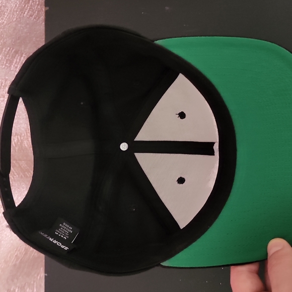 Remy Martin Snapback - Picture 2 of 3